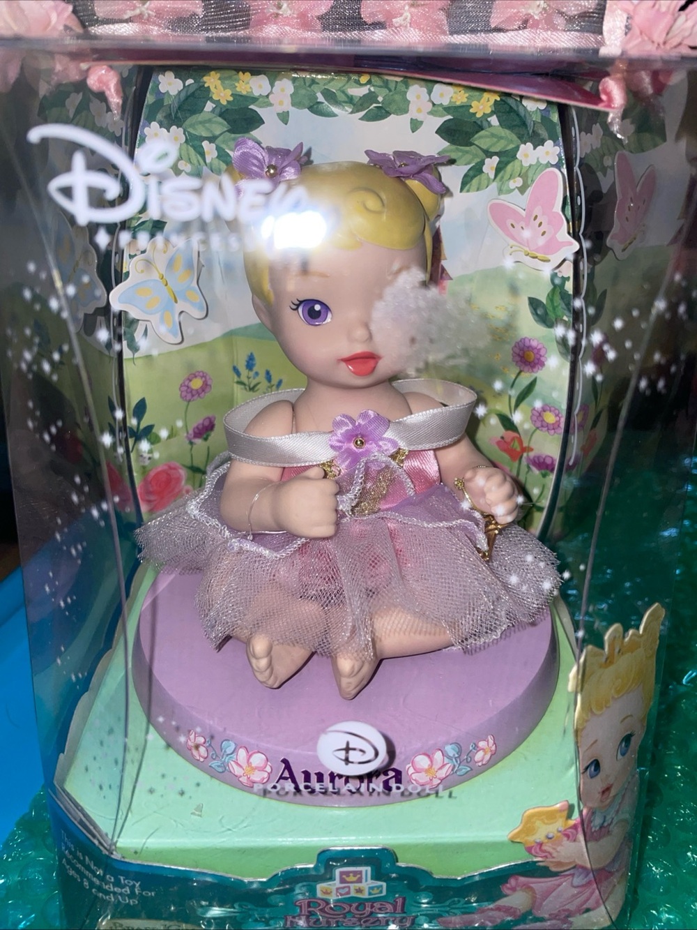 Disney Princess Royal Nursery Porcelain Doll Aurora Baby 2006 Original Package